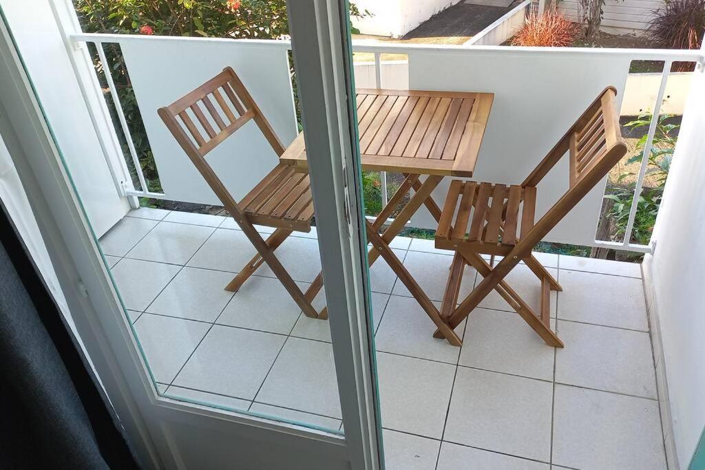 Appartement Avec Piscine Proche De La Mer لي تروا زيليه المظهر الخارجي الصورة